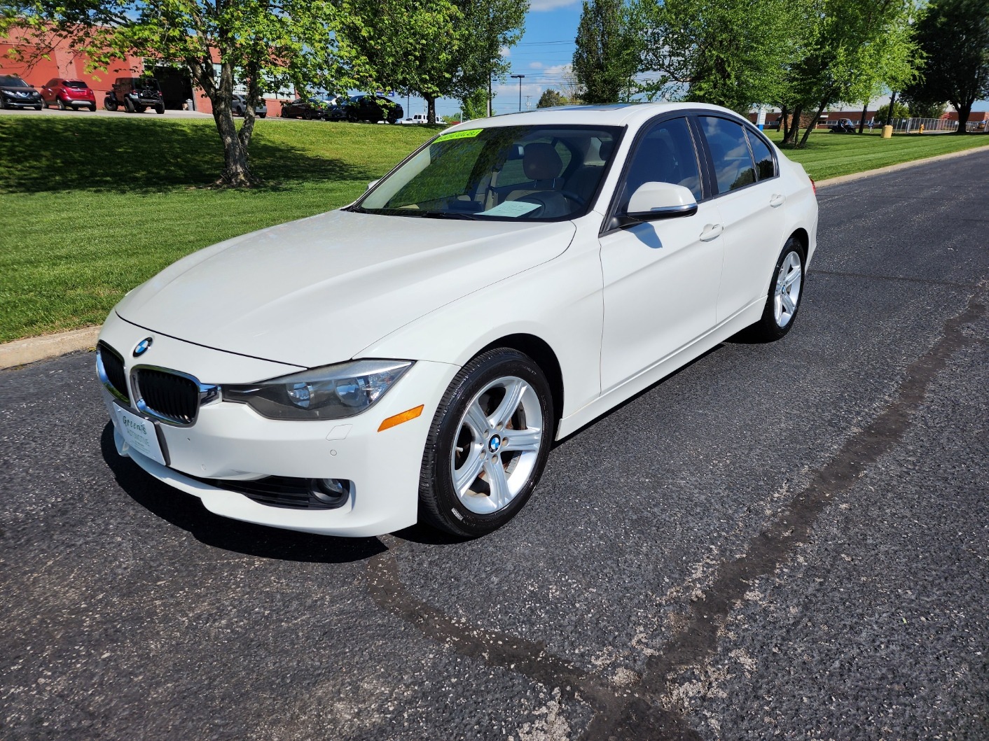 photo of 2015 BMW 3-Series 328i xDrive Sedan